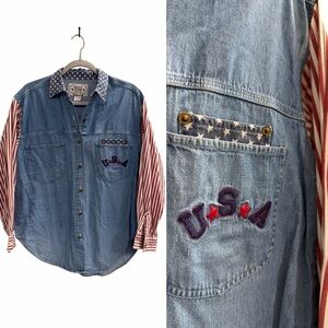 Vintage QUIZZ JEANS Button Down Long Sleeve Shirt USA Size Small